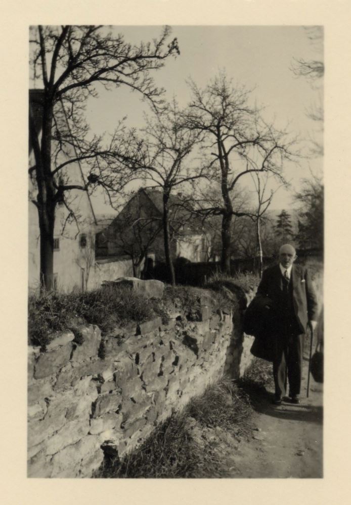 Eigenheimstraße 1