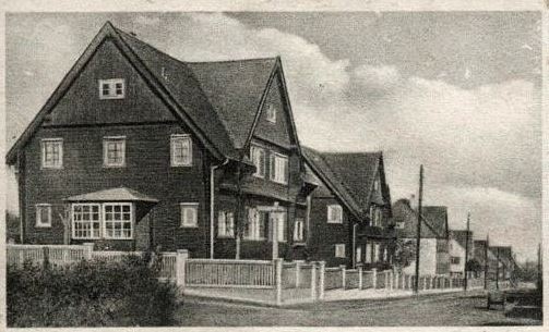 Alfred-Thiele-Straße 34 (Jochhöhstraße 34) / Rüdesheimer Straße