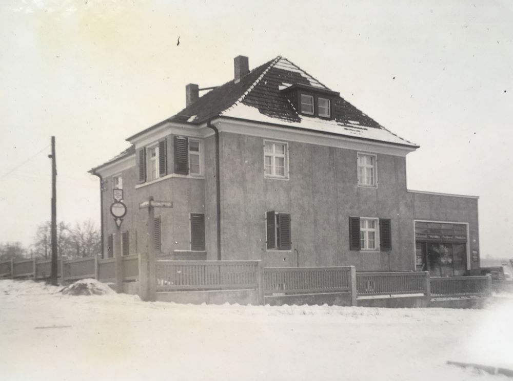Burgwartstraße 24 / Rüdeshaimer Straße