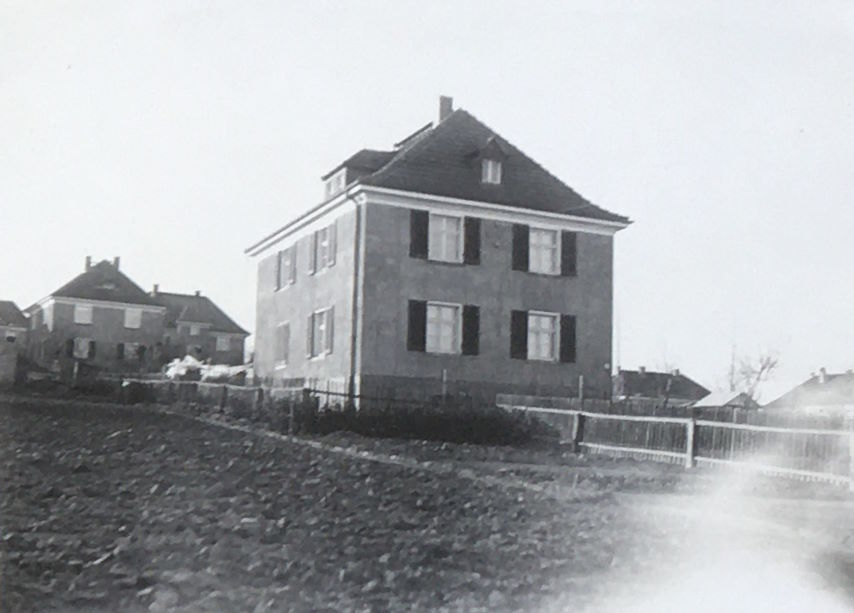 Burgwartstraße 38