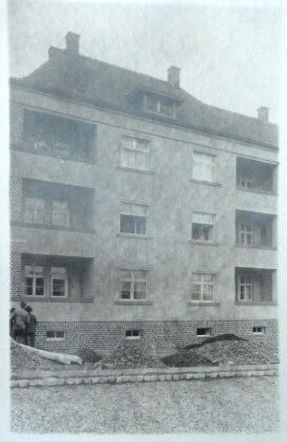 Mülheimer Straße 17 / Clara-Zetkin-Straße (Wallwitzstraße)