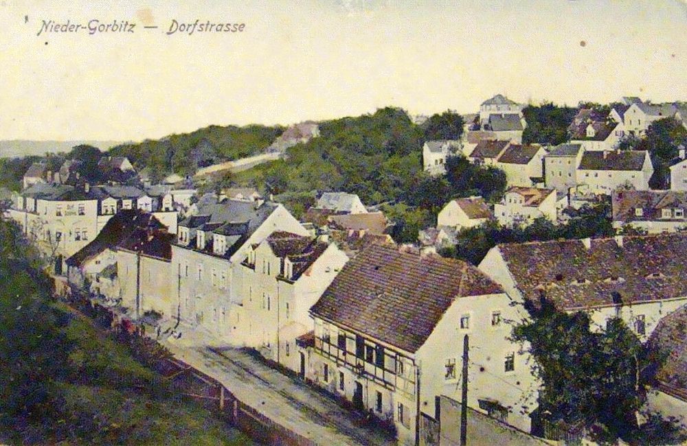 Uthmannstraße 45 (Dorfstraße)