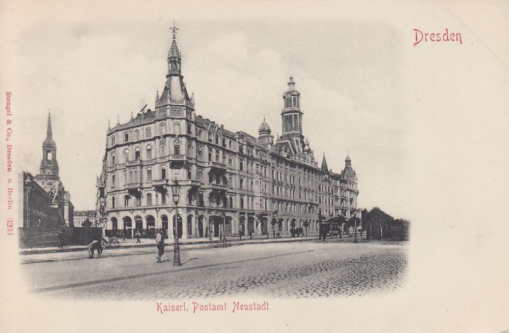 Albertstraße 21