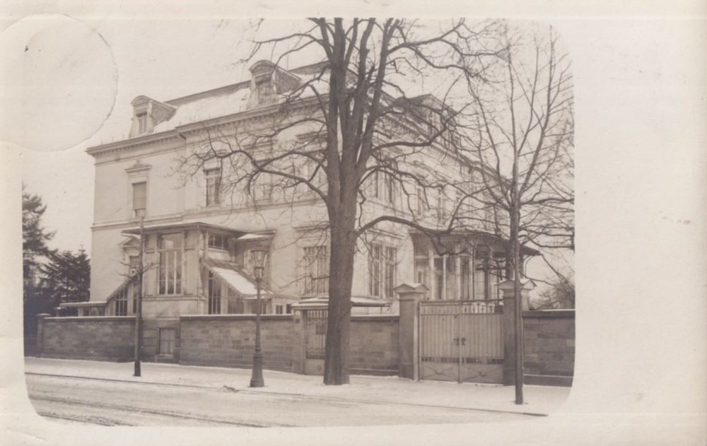 Albertplatz 4