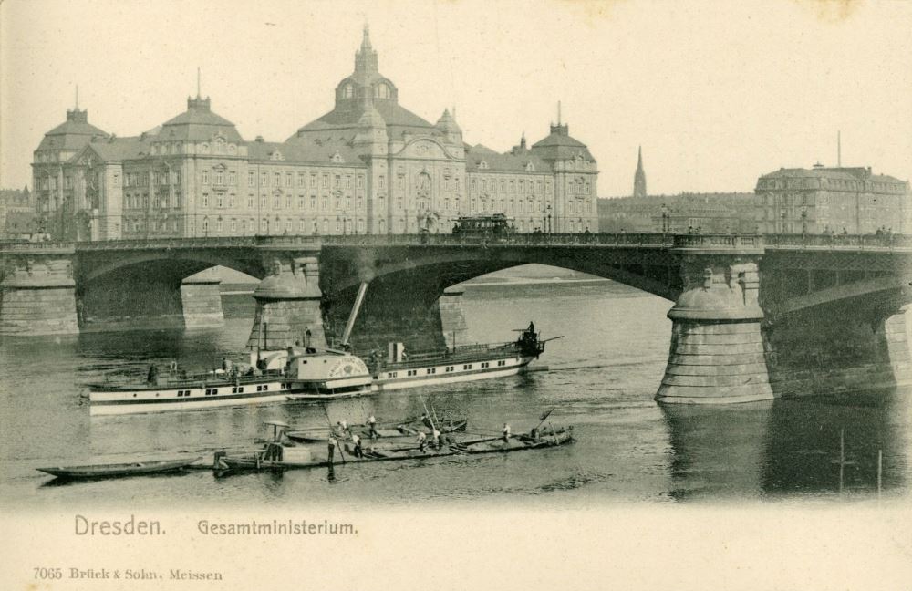 Carolaplatz 2