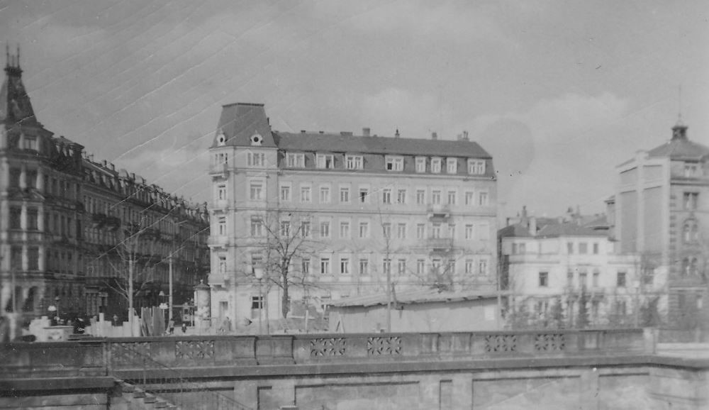 Carusufer 3 (Wasserstraße 3)