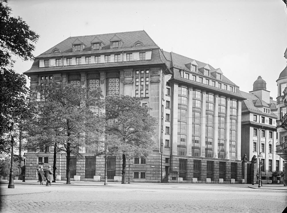 Archivstraße 14