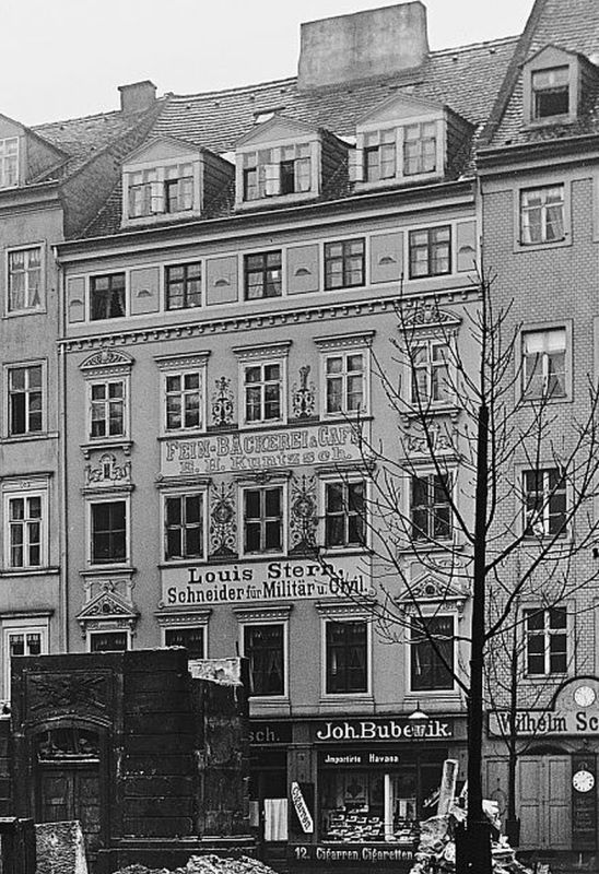 Hauptstraße 12