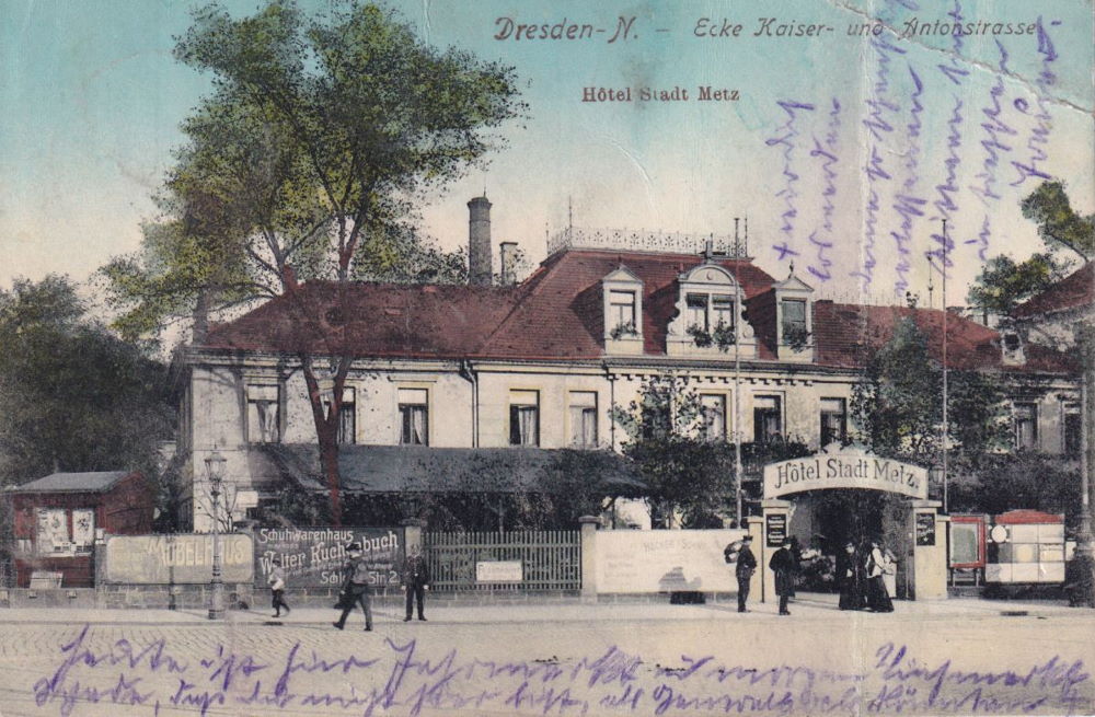 Robert-Blum-Straße 10