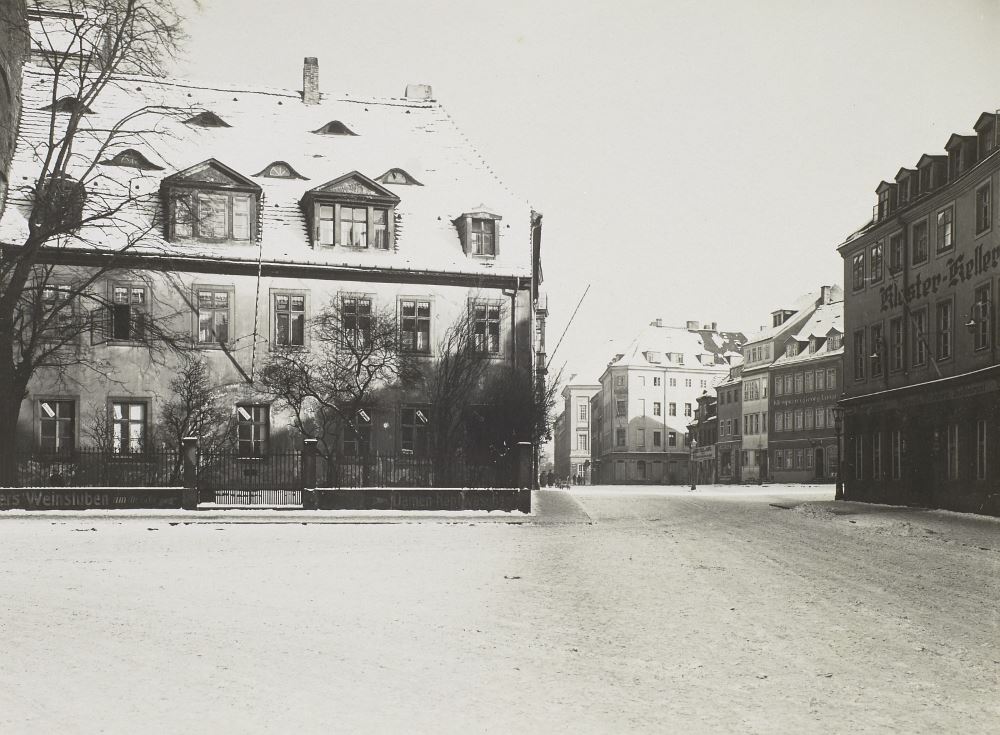 Kasernenstraße 1 (Casernenstraße 1) / Neustädter Markt