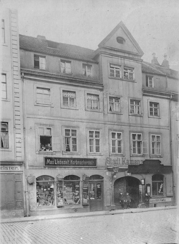 Kasernenstraße 17 (Casernenstraße 9, -1893 Kasernenstraße 9)