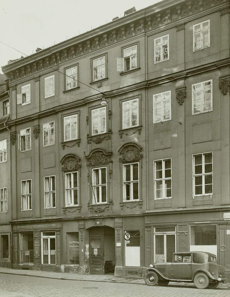 Große Klostergasse 2