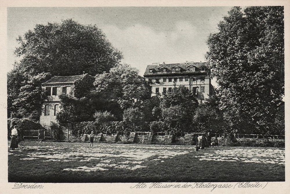 Große Klostergasse 8