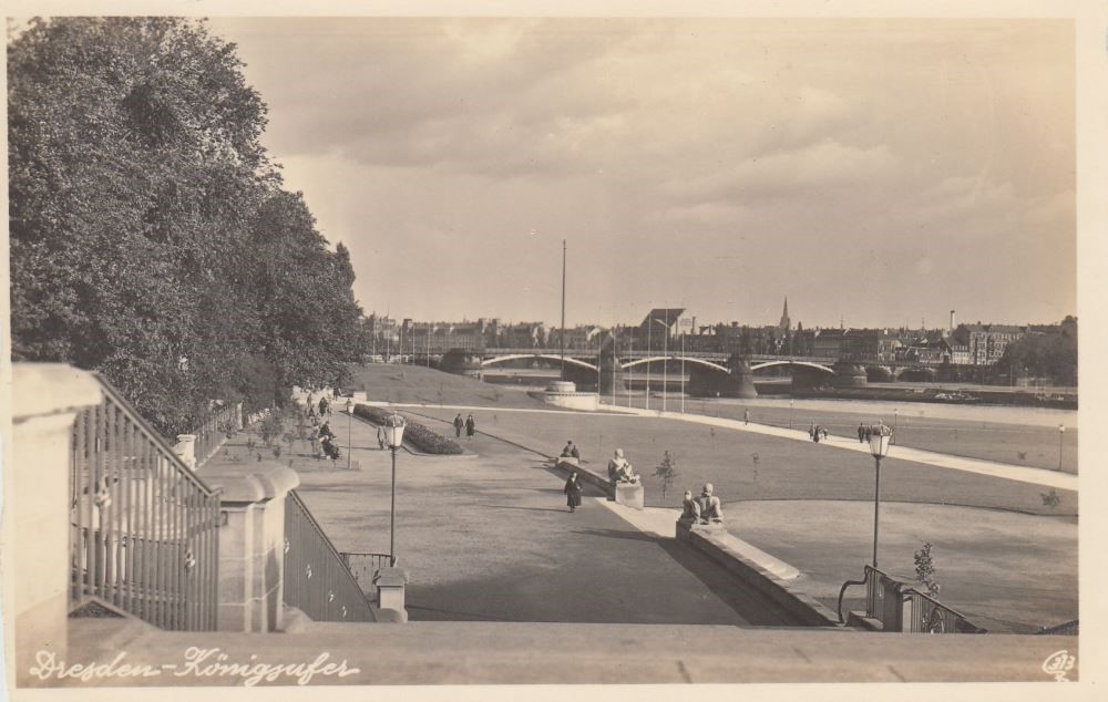 Neues Königsufer
