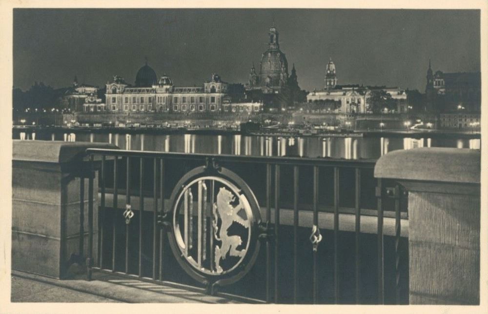 Neues Königsufer