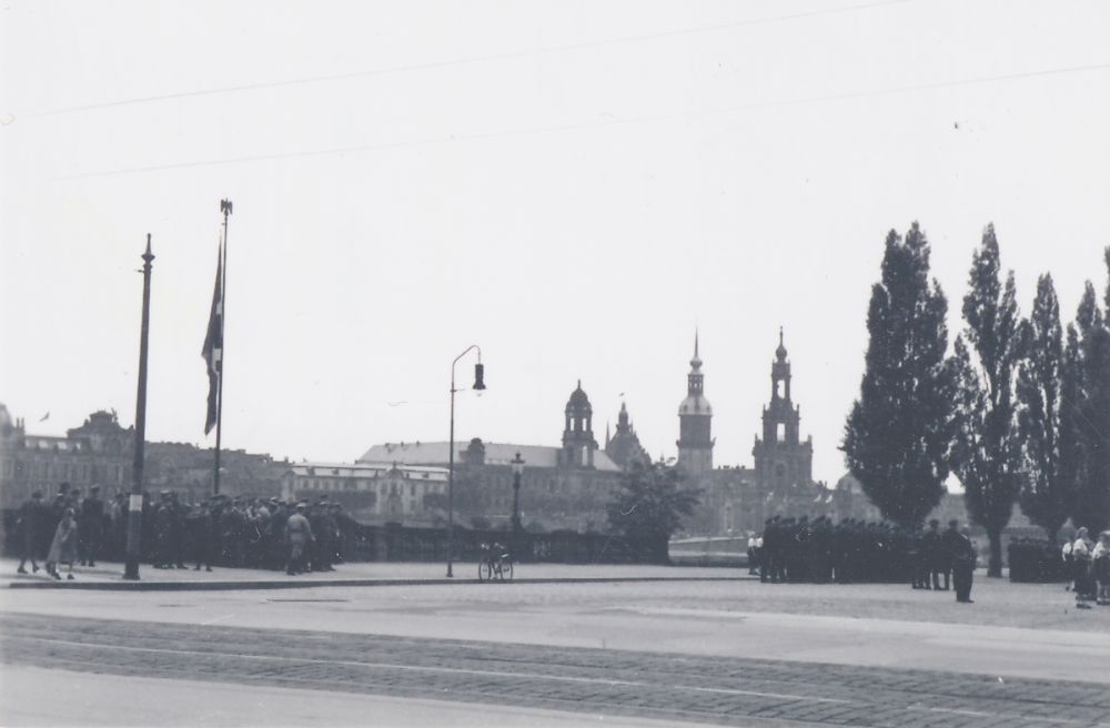 Neues Königsufer