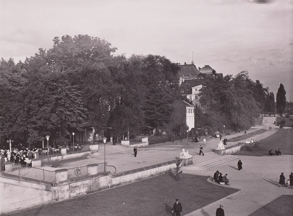 Neues Königsufer