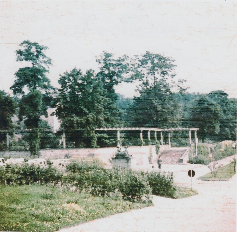 Neues Königsufer