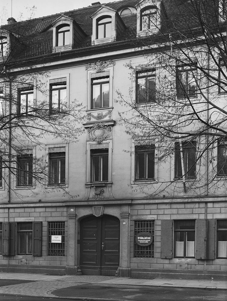 Königstraße 1