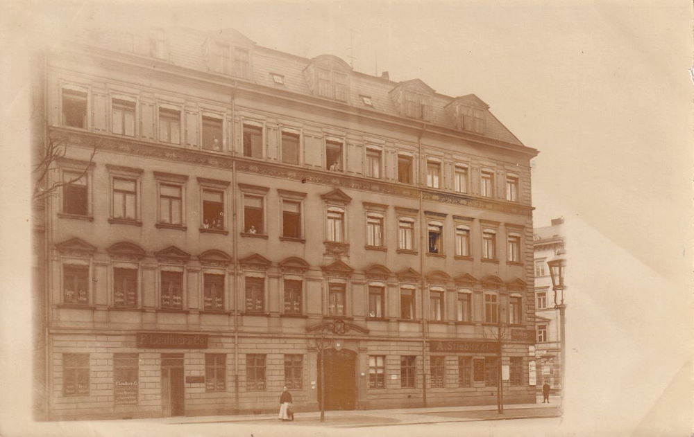 Königstraße 2 / Heinrichstraße