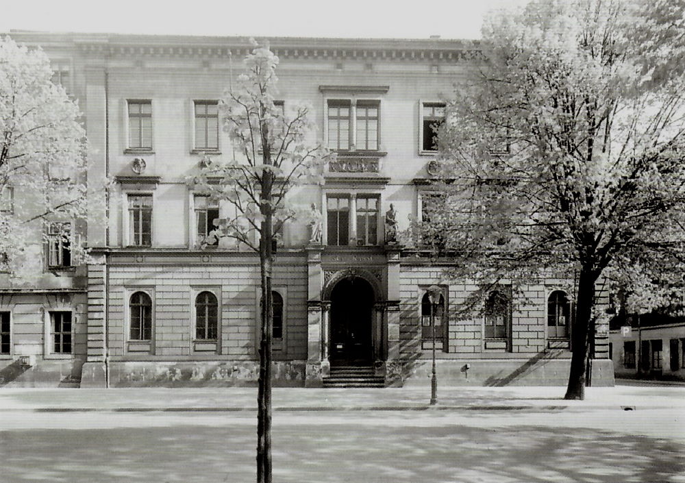 Königstraße 14 (Königstraße 15)