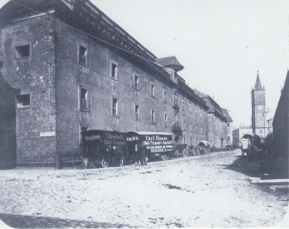 Magazinstraße 10 / Casernenstraße