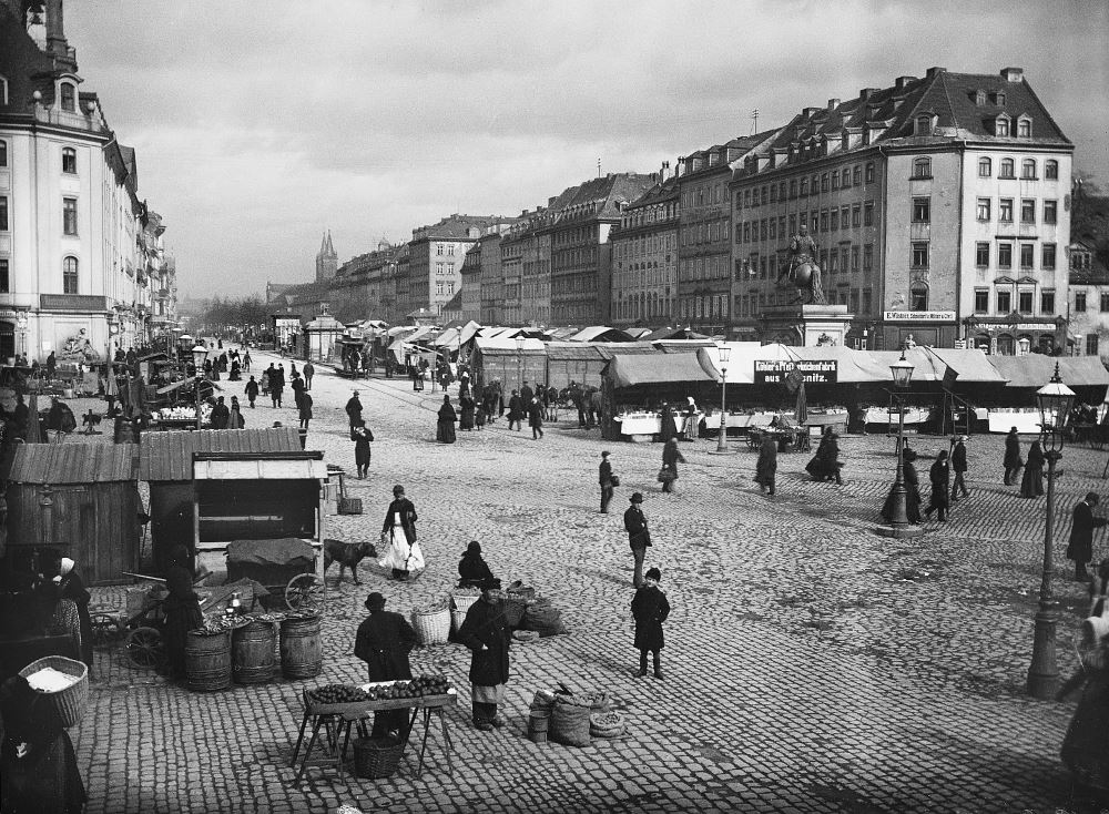 Neustädter Markt