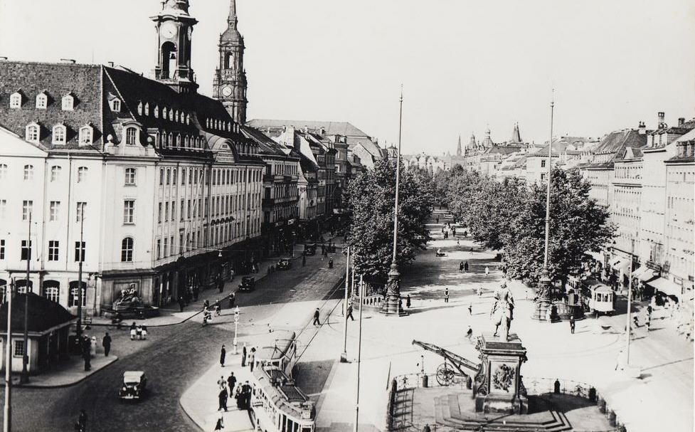 Neustädter Markt