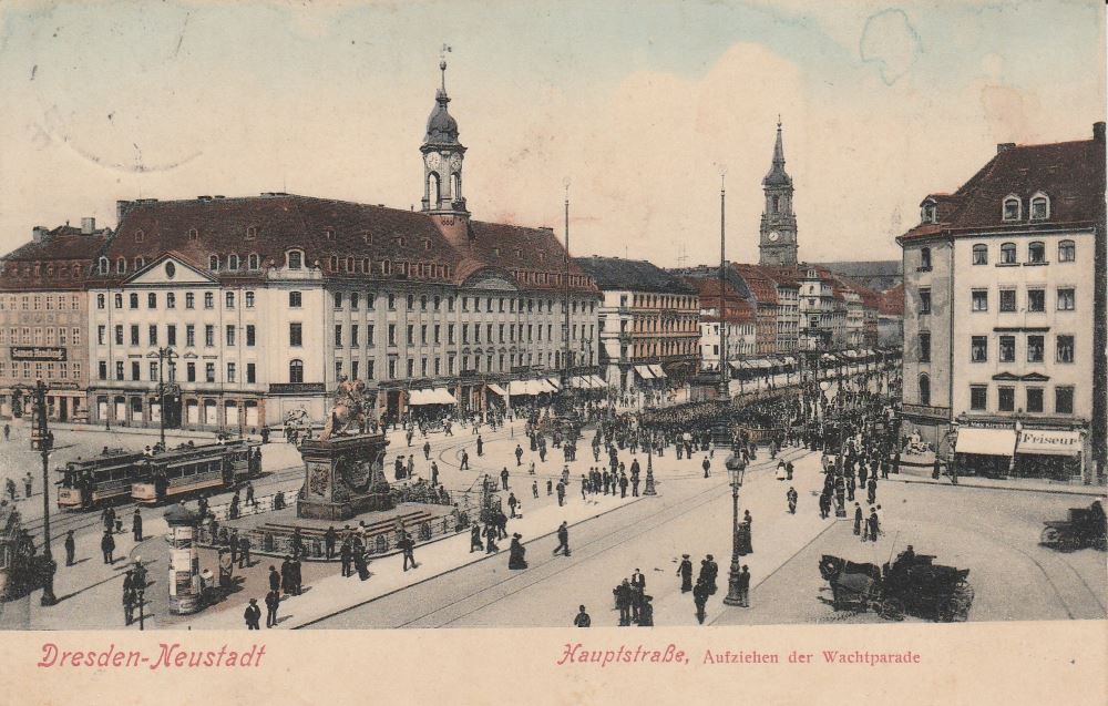 Neustädter Markt - Wachparade