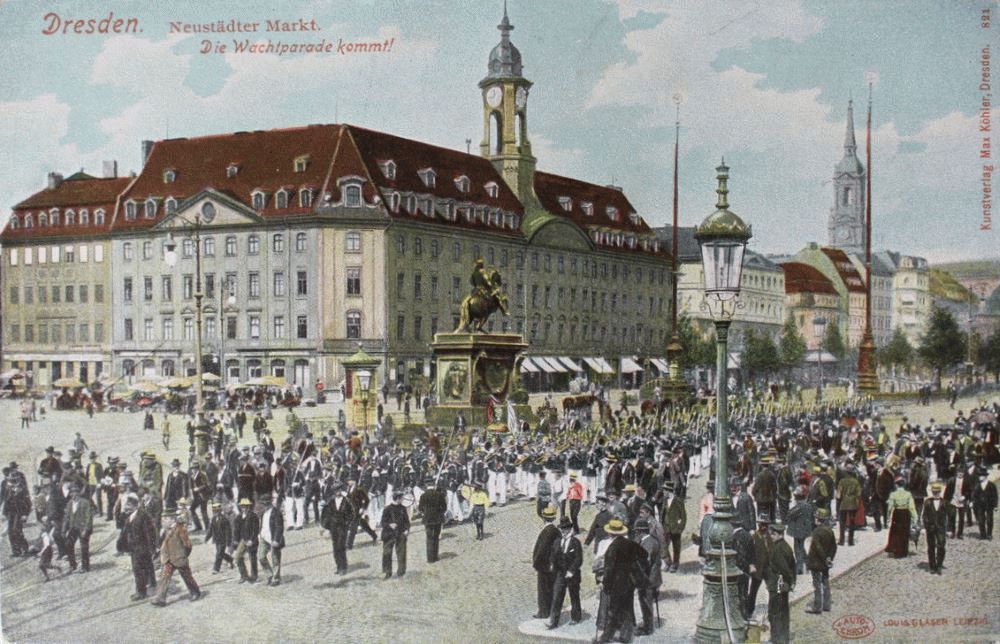 Neustädter Markt - Wachparade