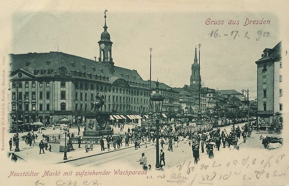 Neustädter Markt - Wachparade