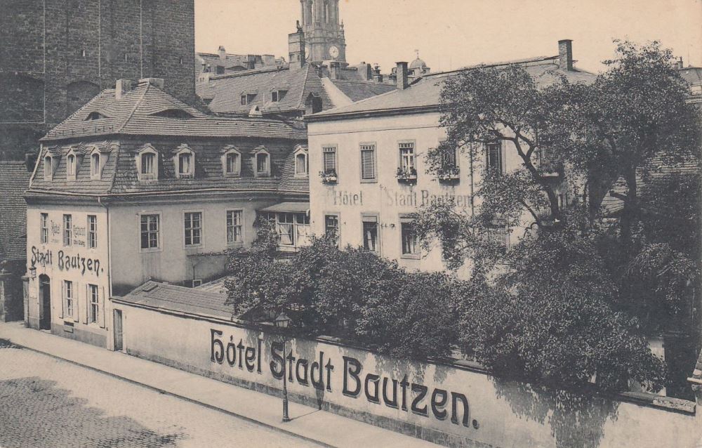 Niedergraben 3
