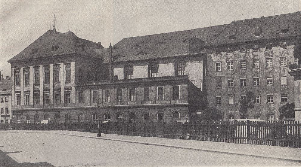 Niedergraben 5 / Kasernenstraße / (Beaumontplatz)