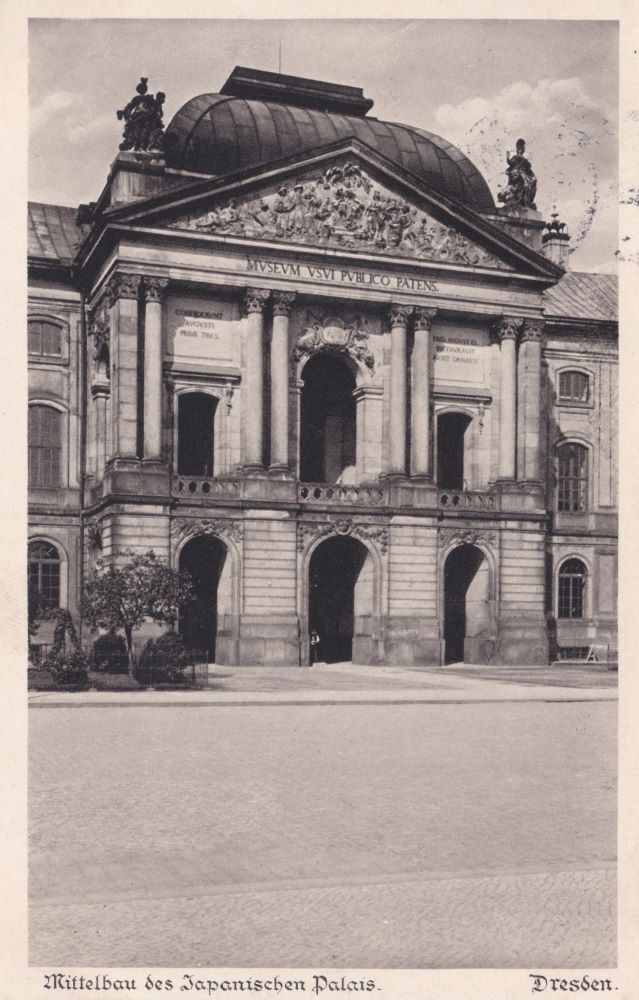 Palaisplatz 11 (Kaiser Wilhelm Platz 11)