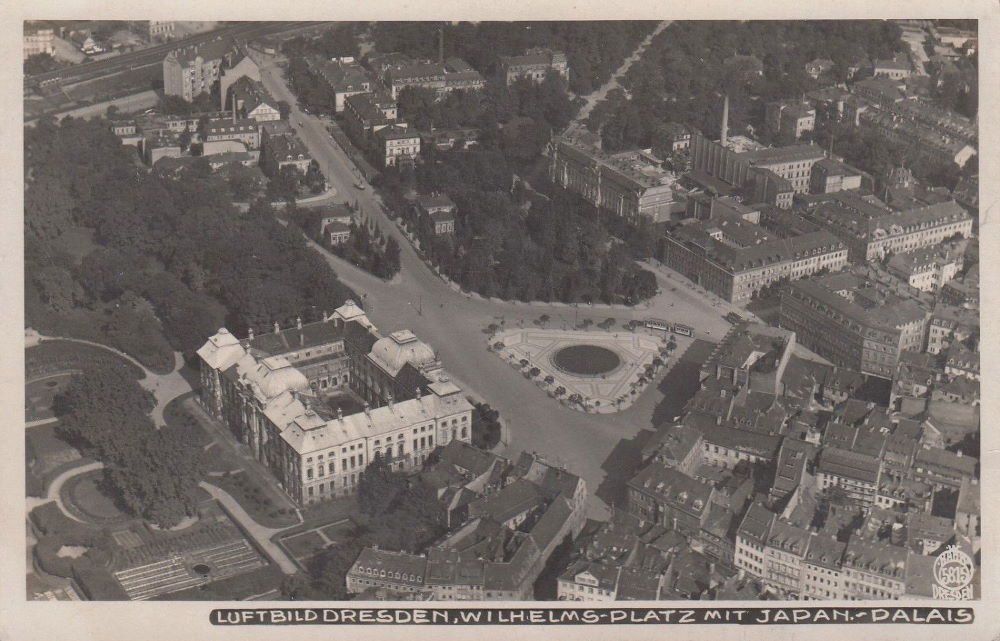 Palaisplatz 11