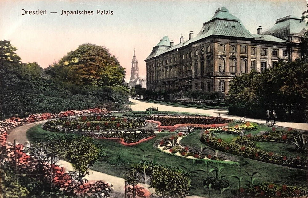 Palaisplatz 11