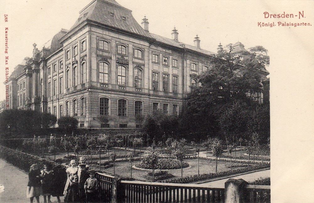 Palaisplatz (Kaiser Wilhelm Platz)