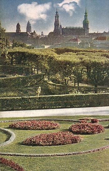 Palaisplatz (Kaiser Wilhelm Platz)