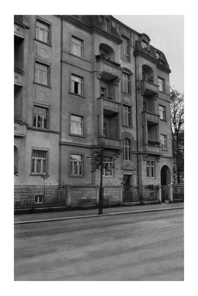 Theresienstraße 10