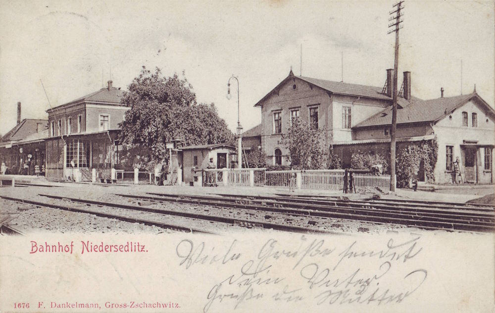 Bahnhofstraße 21