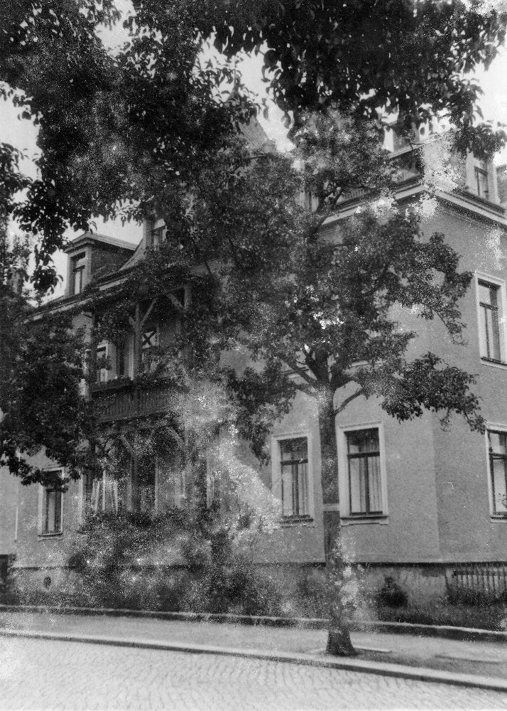 Bismarckstraße 6