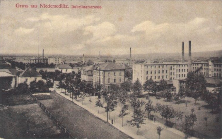 Straße des 17. Juni 14 (Dobritzer Straße 6)