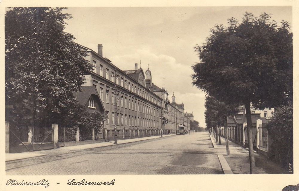 Straße des 17. Juni 25 (Nordstraße 15, Hennigsdorfer Straße 25)