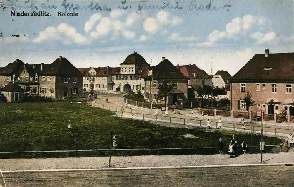 Veilchenstraße 2,4