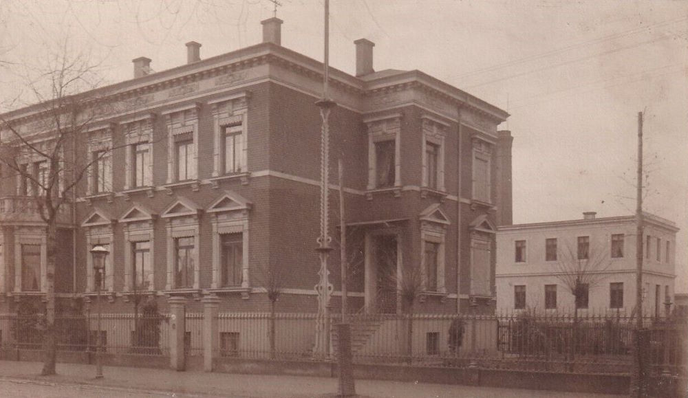 Großenhainer Straße 34