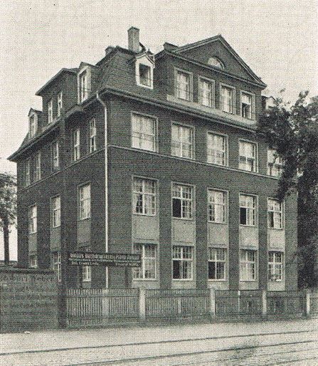 Großenhainer Straße 37