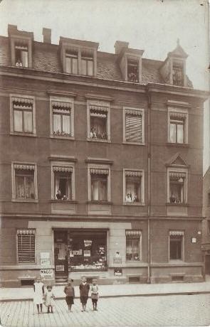 Robert-Matzke-Straße 6 (Moltkestraße 6)