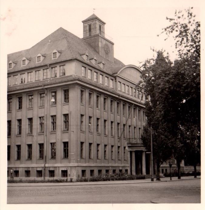 Pestalozziplatz 22