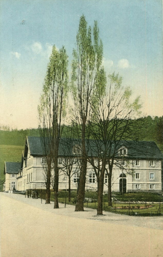 Pillnitzer Platz 1