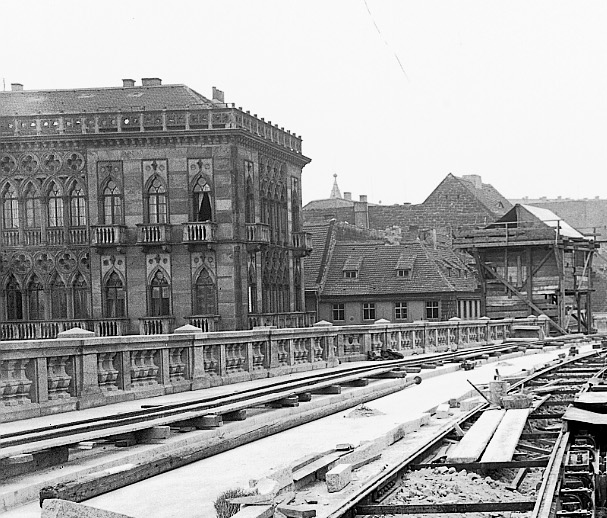 Carolabrücke